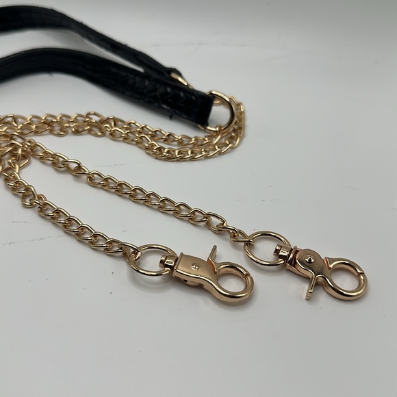 Replacement black Vega leather gold chain purse strap - Picture 2 of 3